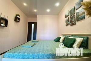 2-к квартира, посуточно, 49м2, 17/25 этаж