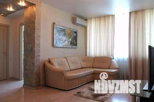 1-к квартира, посуточно, 46м2, 1/1 этаж