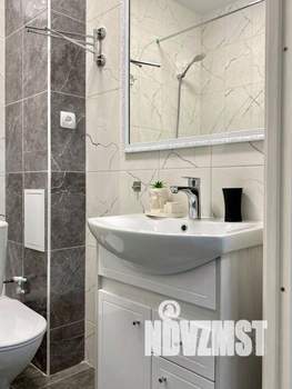 1-к квартира, посуточно, 37м2, 1/1 этаж