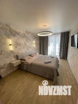 1-к квартира, посуточно, 37м2, 15/20 этаж