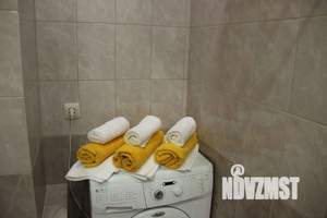 1-к квартира, посуточно, 56м2, 1/1 этаж