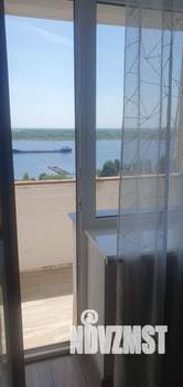 1-к квартира, посуточно, 40м2, 8/10 этаж