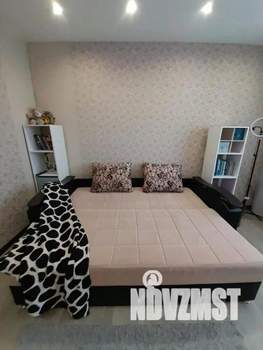 1-к квартира, посуточно, 52м2, 1/1 этаж