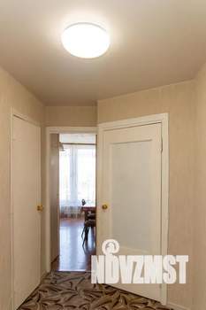 1-к квартира, посуточно, 40м2, 8/16 этаж