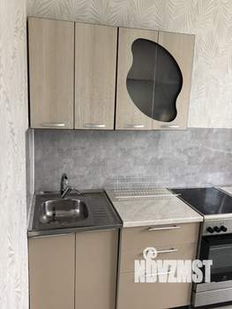 1-к квартира, посуточно, 32м2, 9/16 этаж