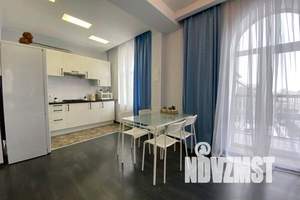 1-к квартира, посуточно, 53м2, 5/5 этаж