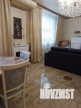 Студия квартира, посуточно, 50м2, 23/25 этаж