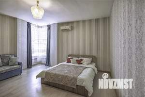 1-к квартира, посуточно, 38м2, 7/16 этаж