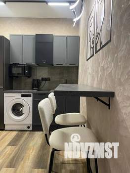 Студия квартира, посуточно, 35м2, 7/21 этаж