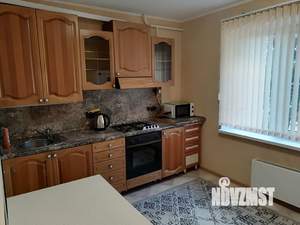 3-к квартира, посуточно, 72м2, 1/9 этаж