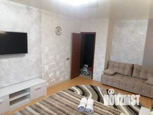 1-к квартира, посуточно, 37м2, 1/1 этаж