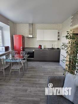 2-к квартира, посуточно, 47м2, 9/10 этаж