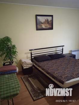 1-к квартира, посуточно, 41м2, 3/6 этаж