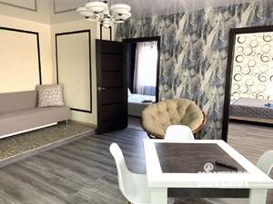 3-к квартира, посуточно, 52м2, 1/1 этаж