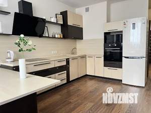 2-к квартира, посуточно, 65м2, 11/17 этаж