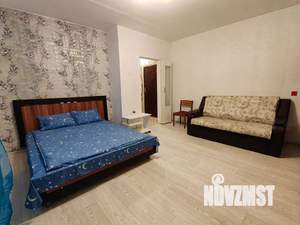 1-к квартира, посуточно, 32м2, 4/9 этаж