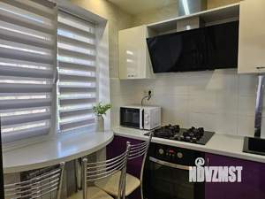 2-к квартира, посуточно, 42м2, 3/5 этаж