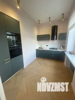2-к квартира, посуточно, 58м2, 8/9 этаж