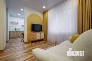 1-к квартира, посуточно, 37м2, 1/1 этаж