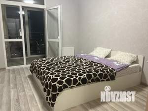 1-к квартира, посуточно, 33м2, 7/9 этаж