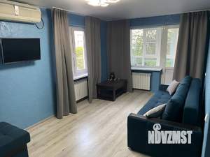 2-к квартира, посуточно, 42м2, 3/5 этаж