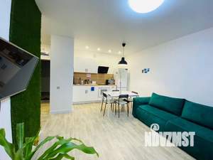 1-к квартира, посуточно, 40м2, 22/23 этаж