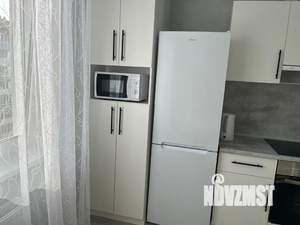 1-к квартира, посуточно, 39м2, 12/20 этаж