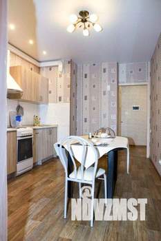 1-к квартира, посуточно, 41м2, 1/1 этаж