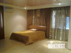 Студия квартира, посуточно, 44м2, 2/5 этаж