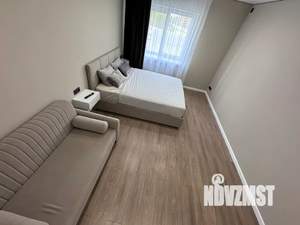 1-к квартира, посуточно, 40м2, 4/9 этаж