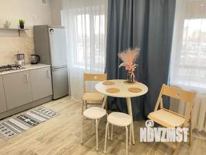 1-к квартира, посуточно, 42м2, 5/5 этаж
