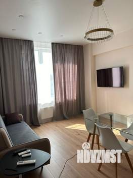 1-к квартира, посуточно, 54м2, 1/1 этаж