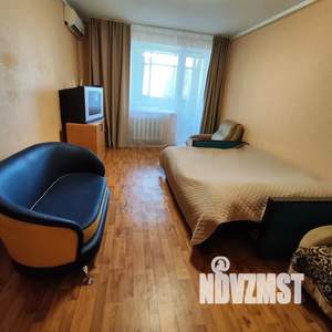 2-к квартира, посуточно, 49м2, 6/9 этаж