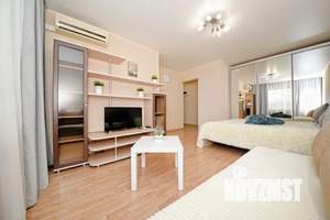 1-к квартира, посуточно, 32м2, 3/5 этаж