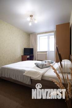 2-к квартира, посуточно, 60м2, 1/1 этаж