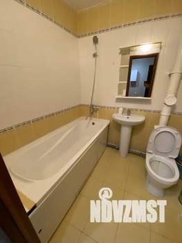 Студия квартира, посуточно, 39м2, 7/10 этаж