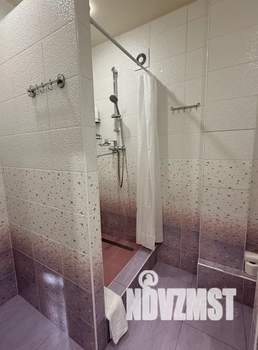 1-к квартира, посуточно, 38м2, 3/7 этаж