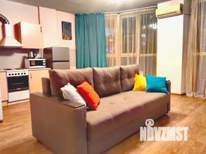 1-к квартира, посуточно, 40м2, 4/10 этаж