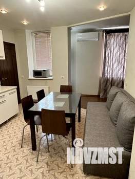 Студия квартира, посуточно, 47м2, 2/9 этаж