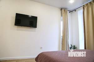 1-к квартира, посуточно, 40м2, 1/1 этаж