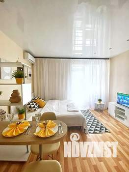 Студия квартира, посуточно, 34м2, 11/16 этаж