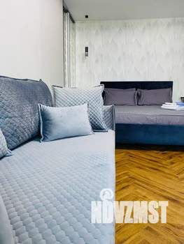 1-к квартира, посуточно, 32м2, 3/6 этаж