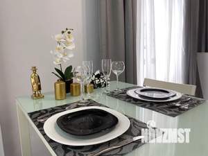 Студия квартира, посуточно, 52м2, 4/5 этаж