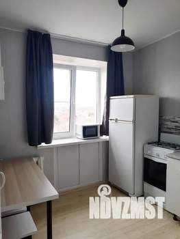 1-к квартира, посуточно, 30м2, 5/5 этаж