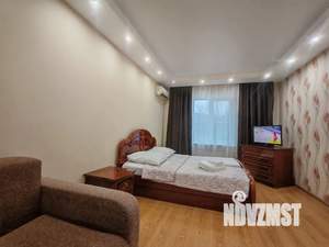 1-к квартира, посуточно, 43м2, 2/5 этаж