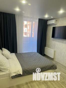 1-к квартира, посуточно, 35м2, 8/10 этаж