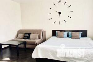 1-к квартира, посуточно, 36м2, 5/8 этаж