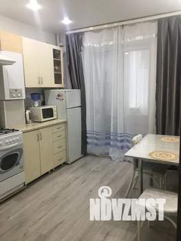 1-к квартира, посуточно, 45м2, 1/9 этаж