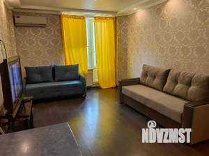 1-к квартира, посуточно, 53м2, 7/18 этаж