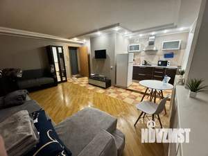 Студия квартира, посуточно, 30м2, 2/5 этаж